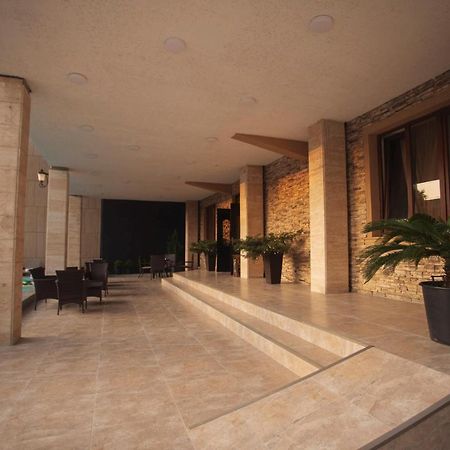 קובולטי Hotel Irise מראה חיצוני תמונה