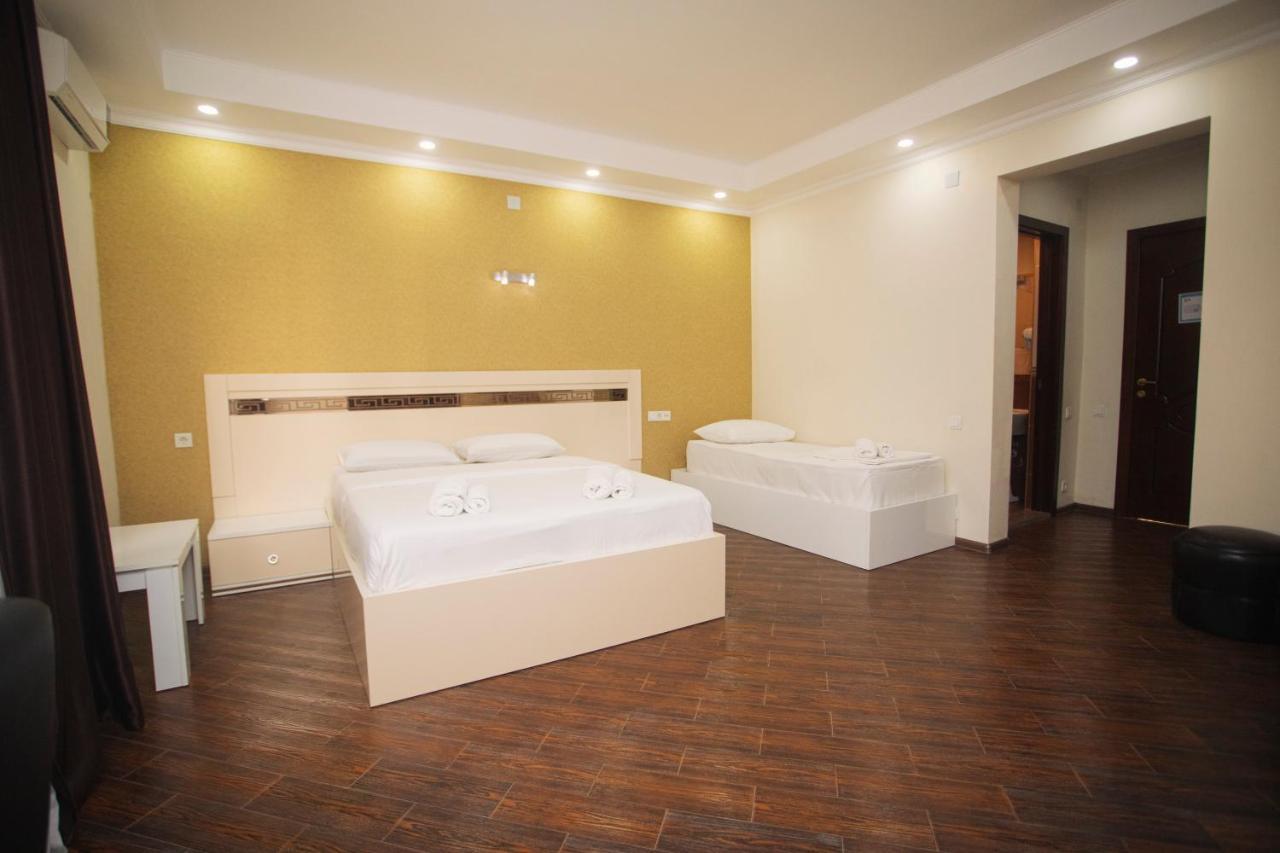 קובולטי Hotel Irise מראה חיצוני תמונה
