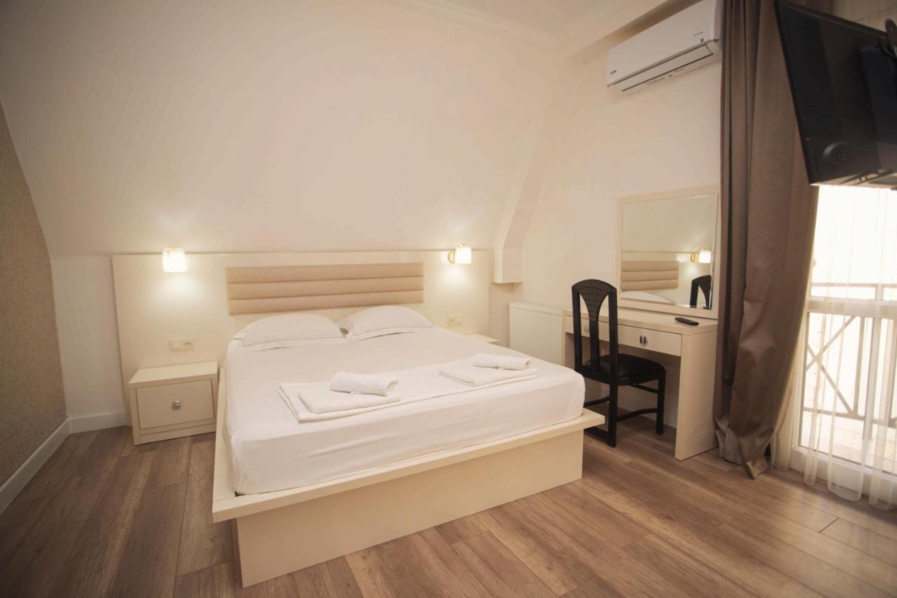 קובולטי Hotel Irise מראה חיצוני תמונה