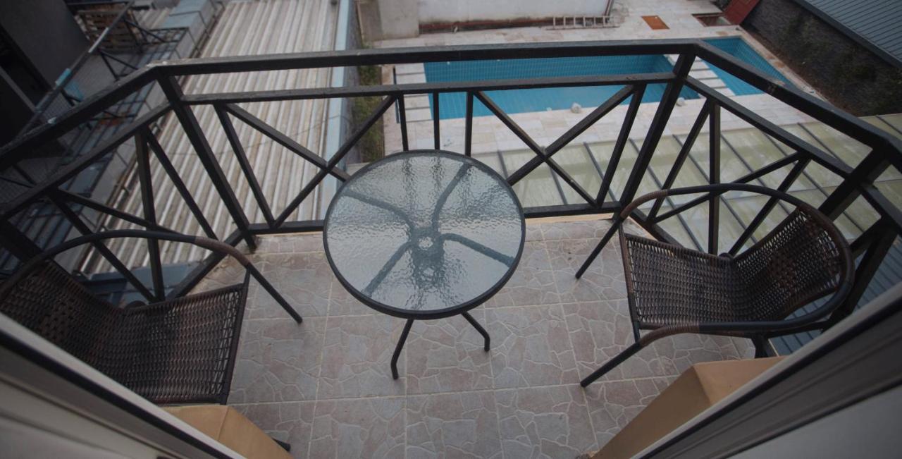 קובולטי Hotel Irise מראה חיצוני תמונה